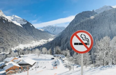Interdiction de fumer sur les pistes de ski en France